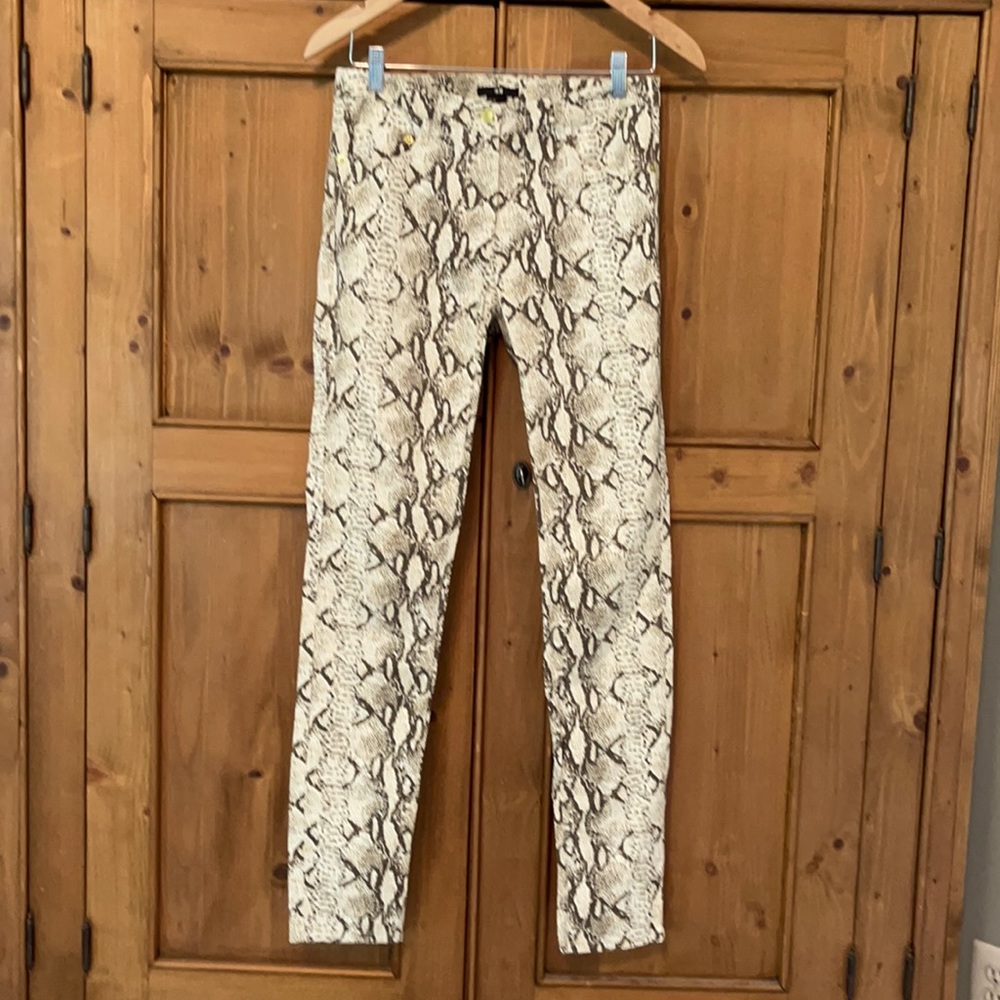 H&M SNAKEPRINT CIGARETTE PANT